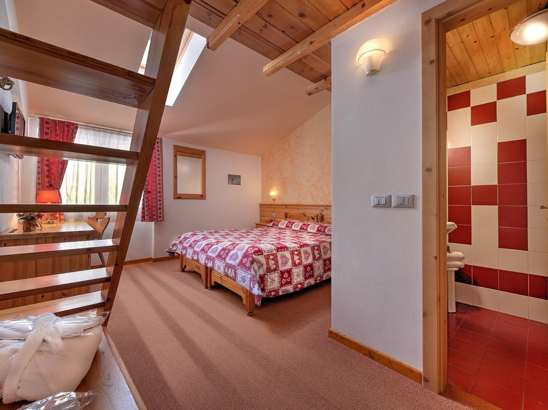 _STV7770And11more_fused