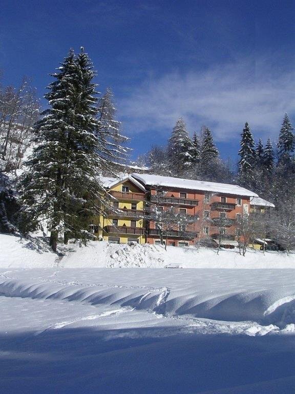 FP - albergo invernale