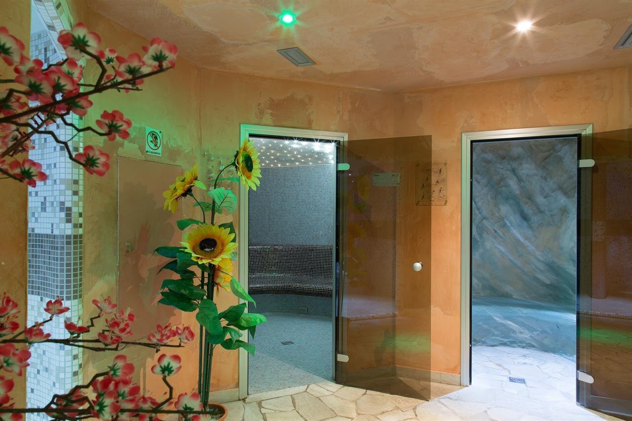 Wellness Alpine Mugon