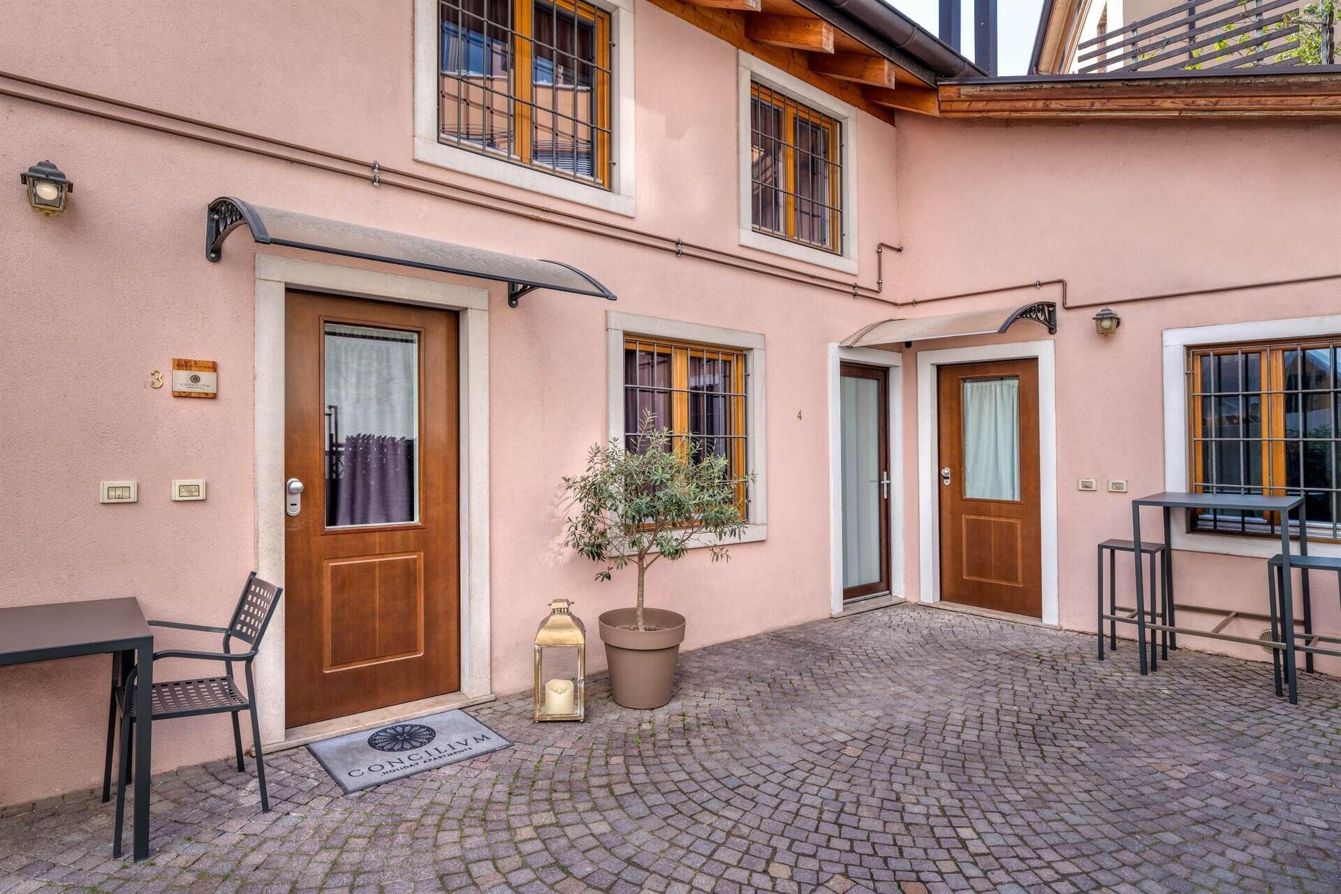 Dettagli Concilium (3)