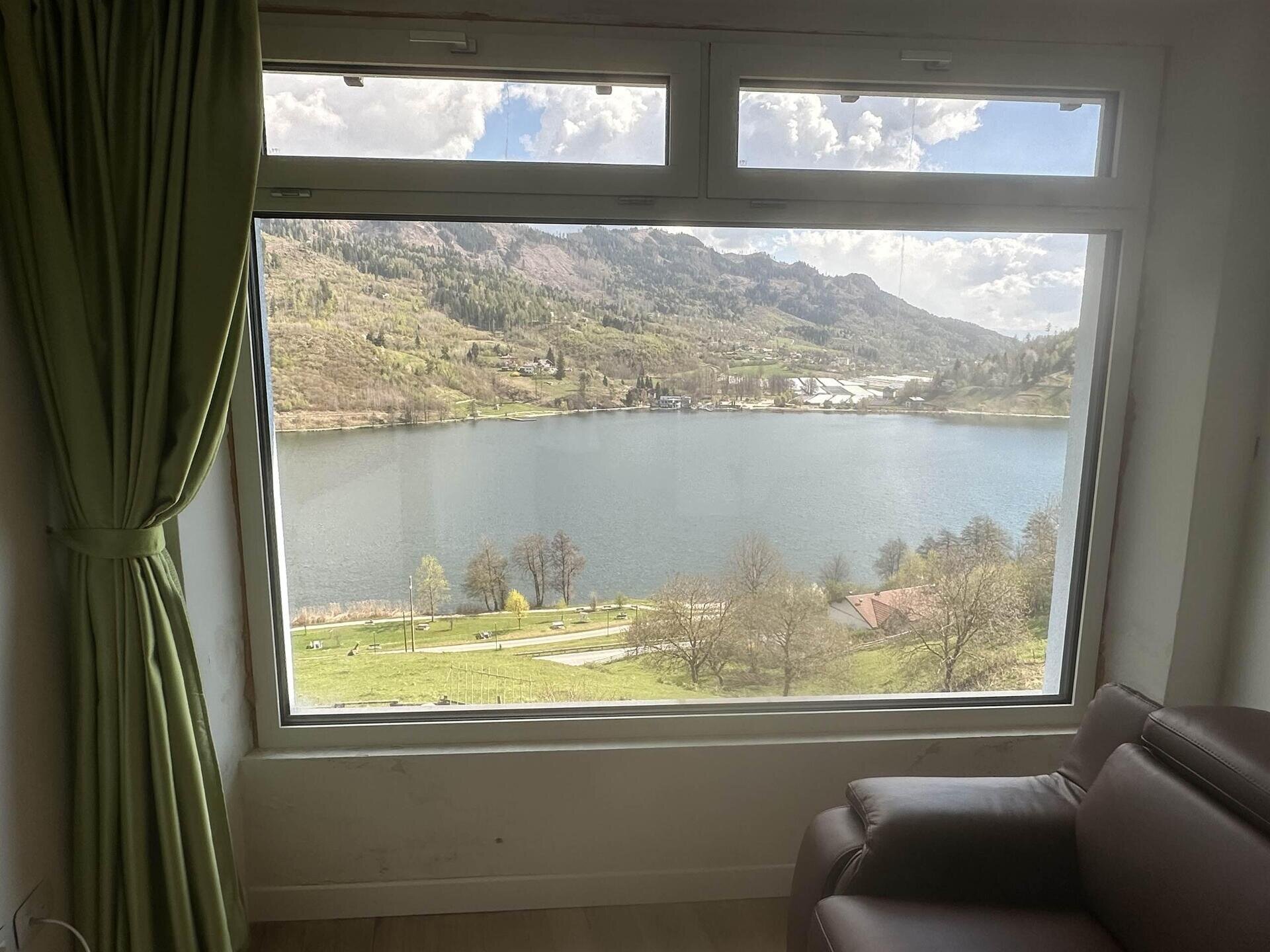 APPARTAMENTO STERNIGO VISTA LAGO