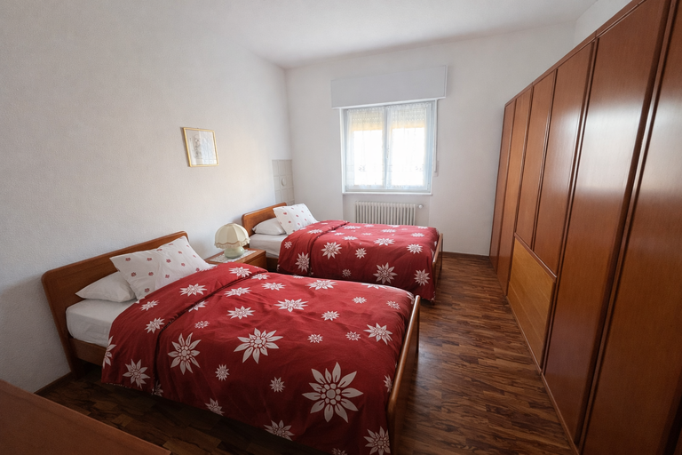 Images Trn 1 C72f5cf4 2adf 4c56 9dd0 7709077cd4dd 99 Image