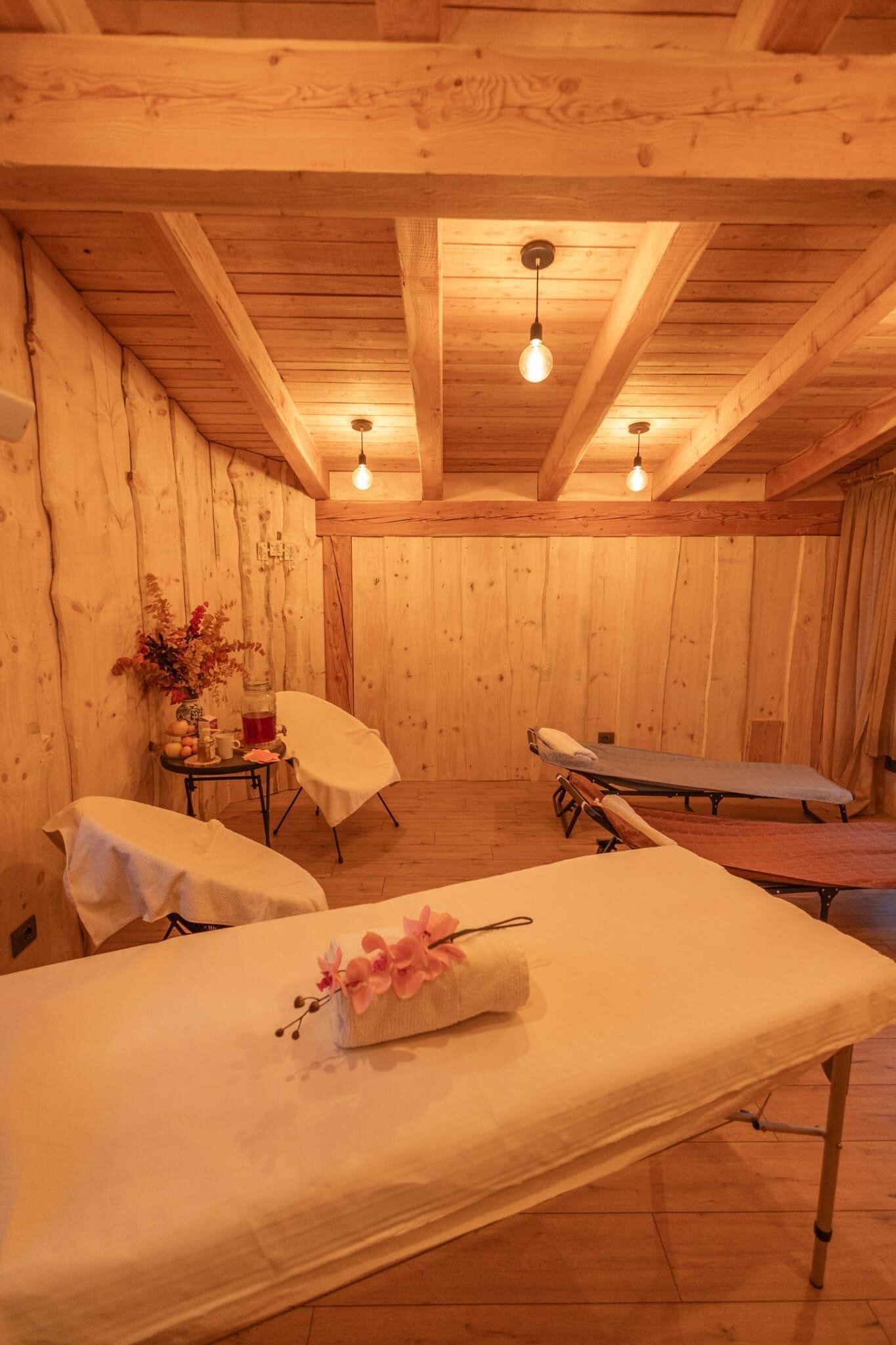 Images Trn 1 606cf19a A8ff 48ae A898 5121a476976e 99 Image