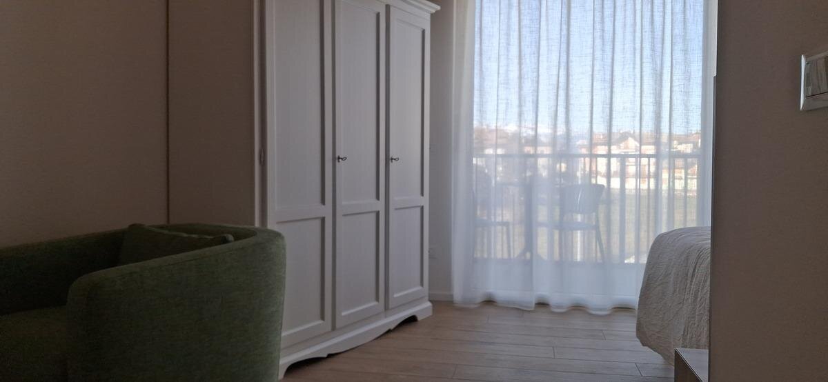 Images Trn 1 C5e151a2 Ecf4 4529 9793 F915d8cf6f2e 99 Image