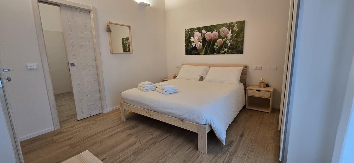 Images Trn 1 992aaad4 Cbce 494e A8c0 4d57290de9fc 99 Image