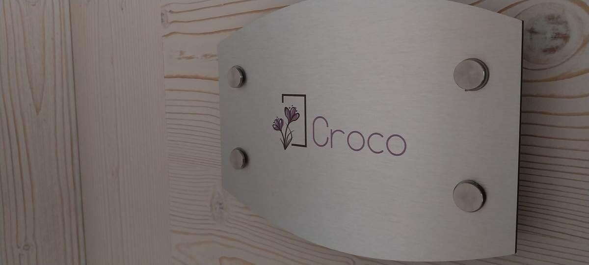 Images Trn 1 0a9985e2 4cd4 4c4b 91fd B7878f2f63f1 99 Image