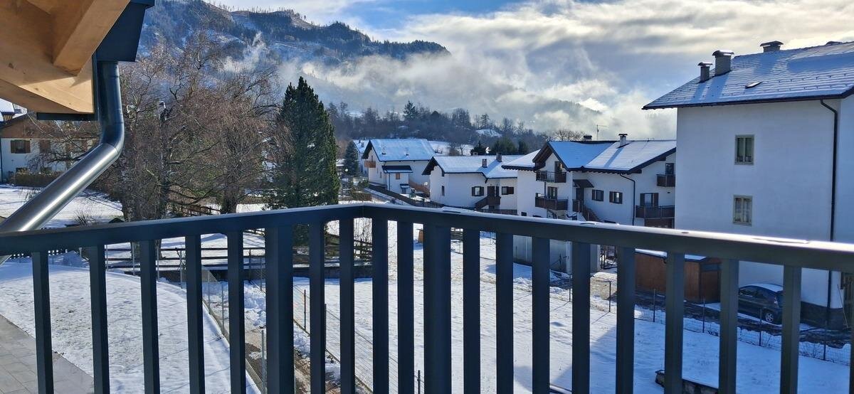 Images Trn 1 Ee77218d 4e9d 424c 95c7 9be47dd927d5 99 Image