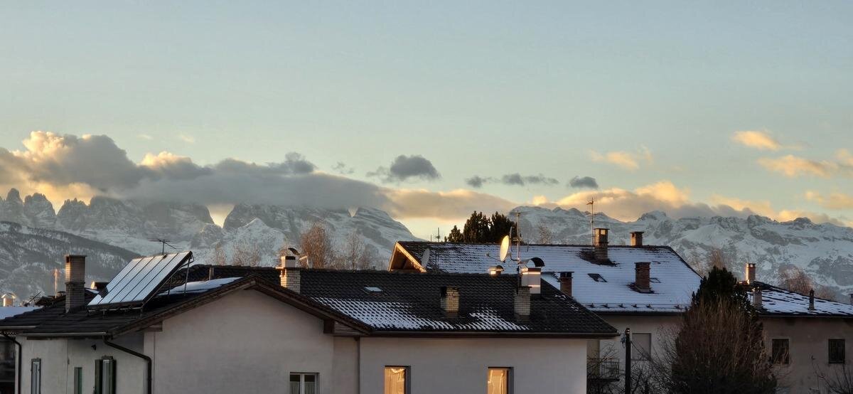 Images Trn 1 B558ea28 4947 42f5 9250 F94c650a40c9 99 Image