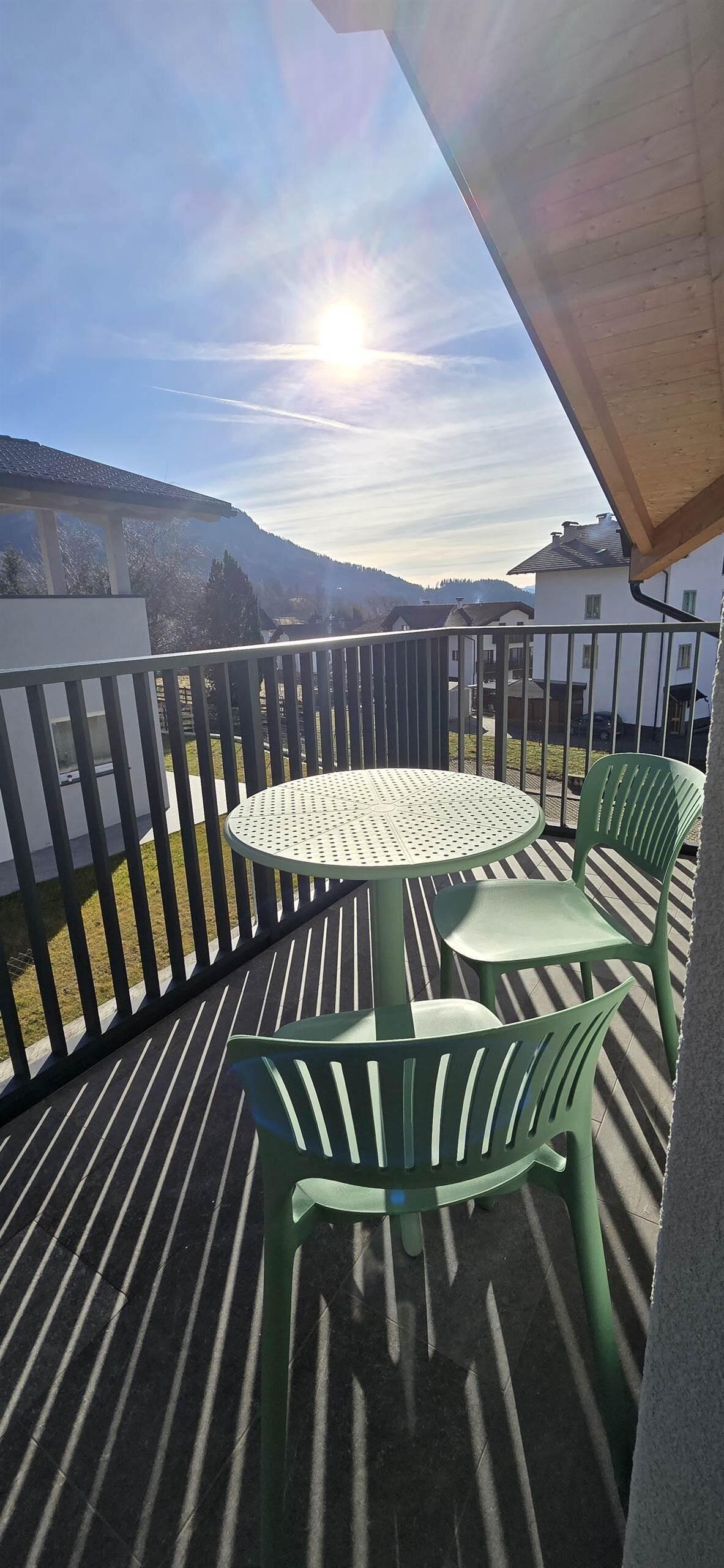 Images Trn 1 656acbca Bb28 458a 93dc 9bff734ce63f 99 Image