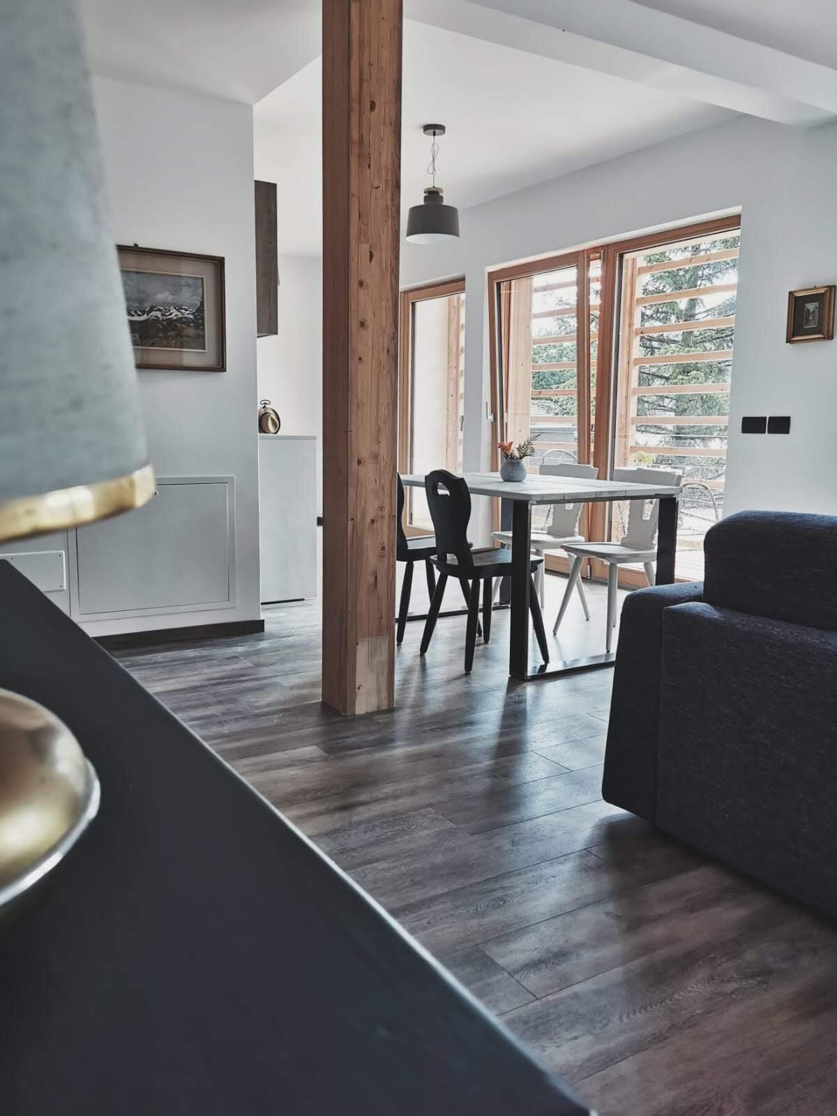 408D2BE3-574B-4EB8-8F61-755074152E41