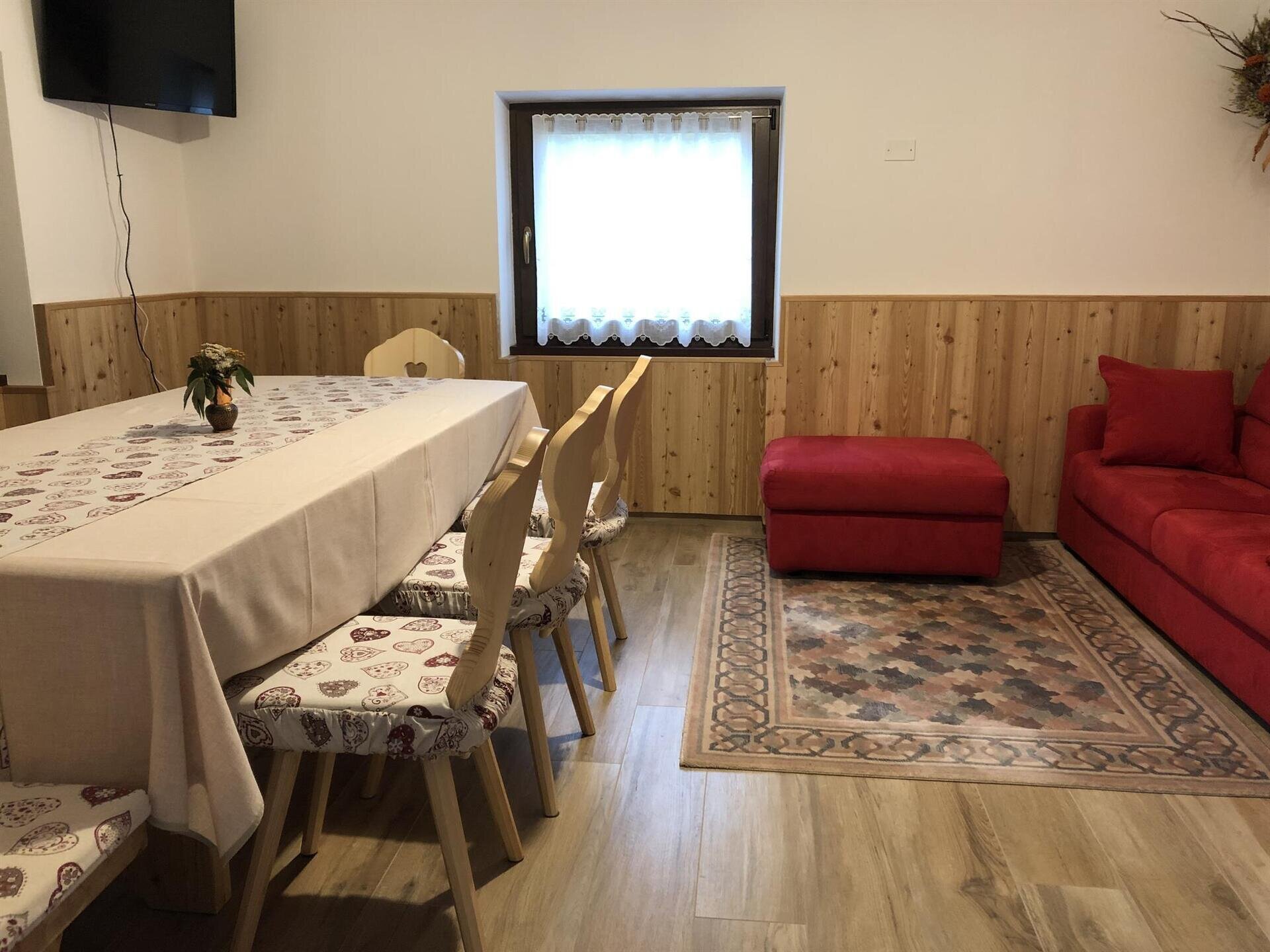 Casa Vacnaze insieme-soggiorno