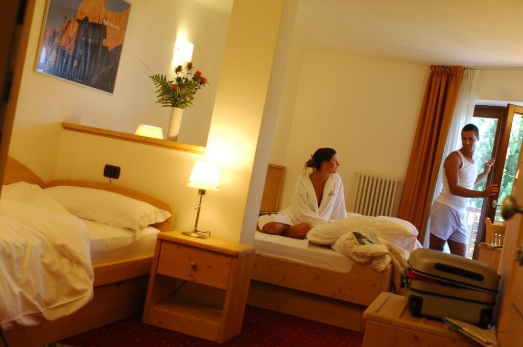 Hotel Chalet Caminetto - Monte Bondone (2)