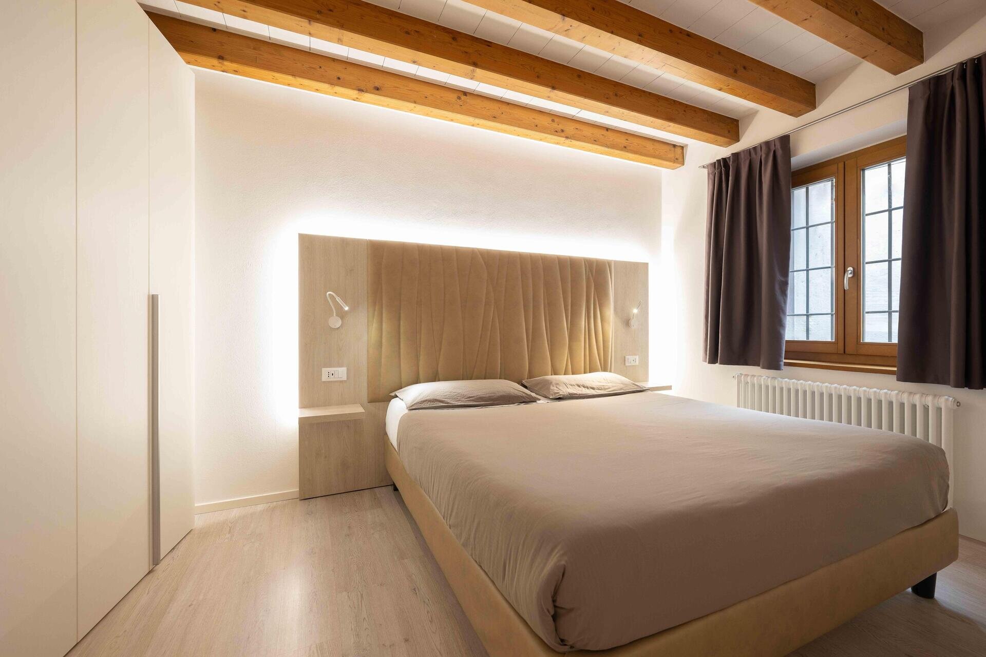 Images Trn 1 Eba97395 E58a 4402 B08b 84ad4373487b 99 Image