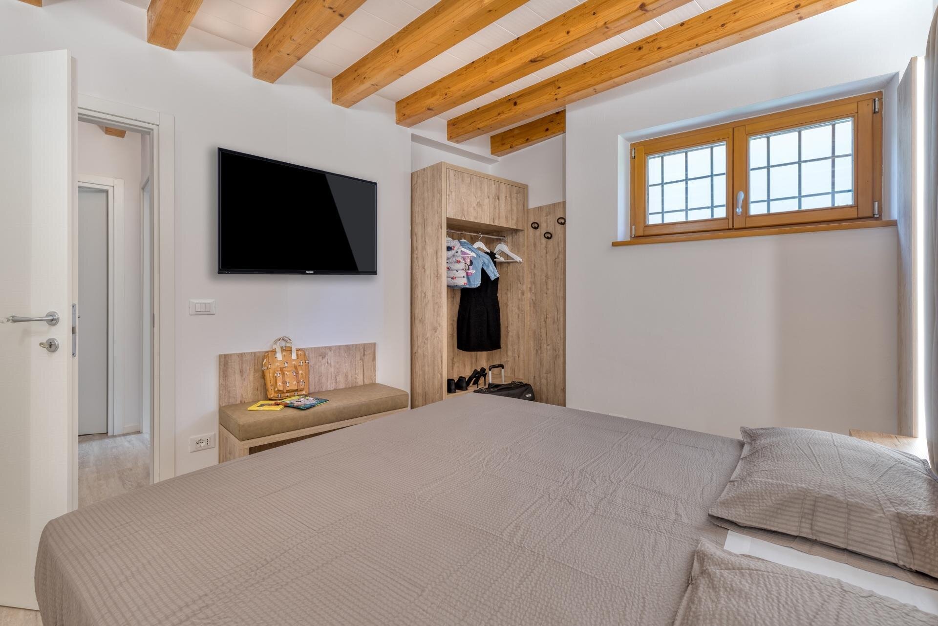 Images Trn 1 F3a5579e C026 4163 Bf6d 3d7c5d69520d 99 Image