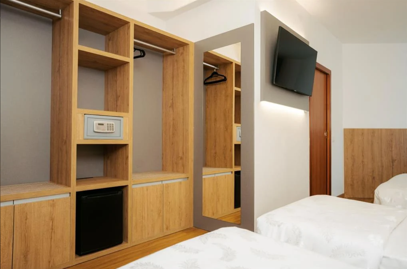 standard quadrupla 3