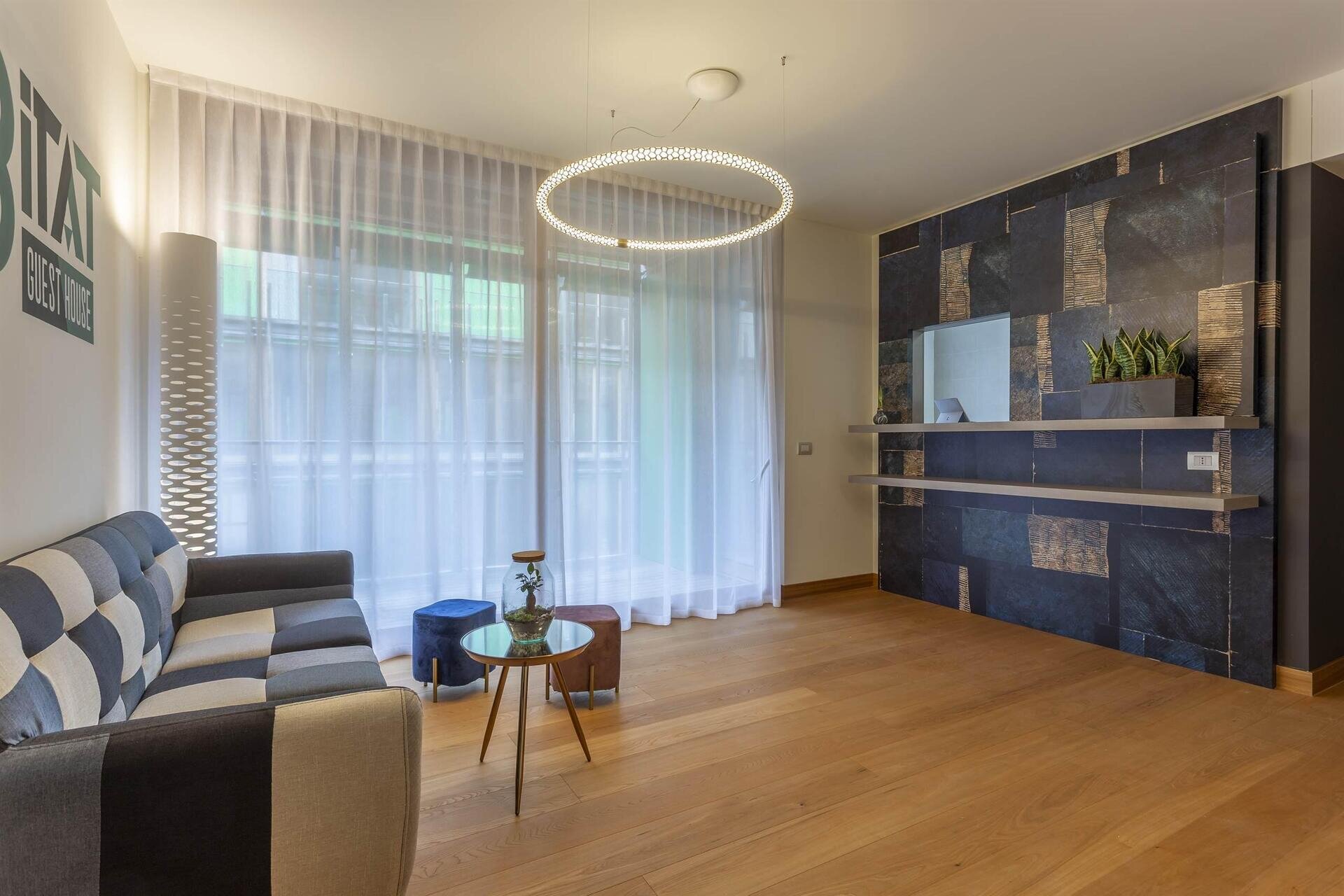 Reception Habitat Guest House (1)