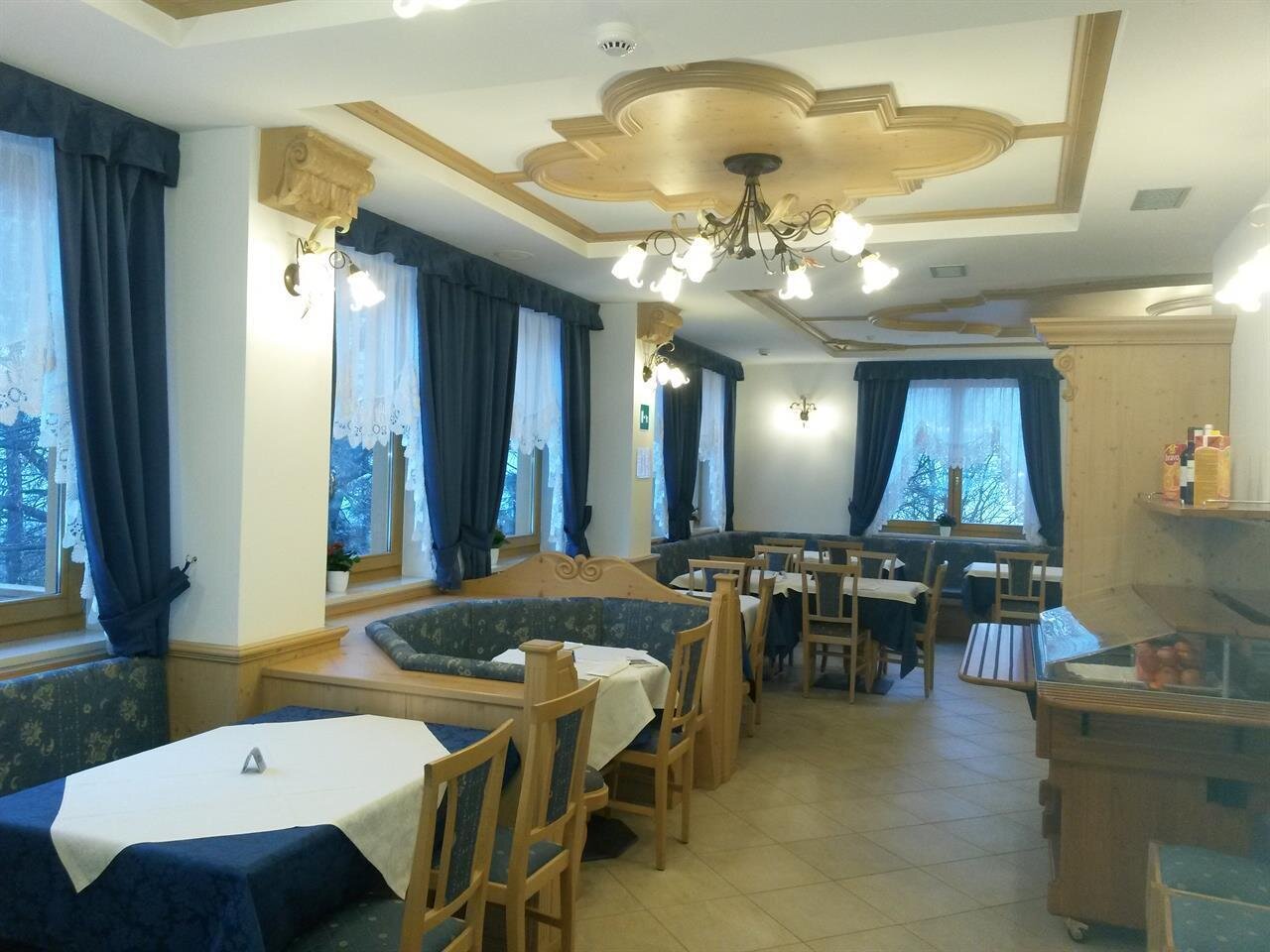 Images Trn 1 67f709d8 3a8c 4229 Bc5c D8caf15f17ab 99 Image