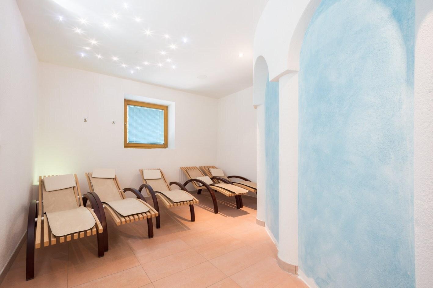 Images Trn 1 Ea045818 Af29 40d3 B0fa 55188acb7dca 99 Image