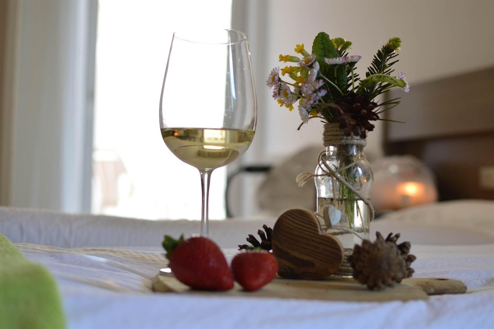 piscina e campo da tennis