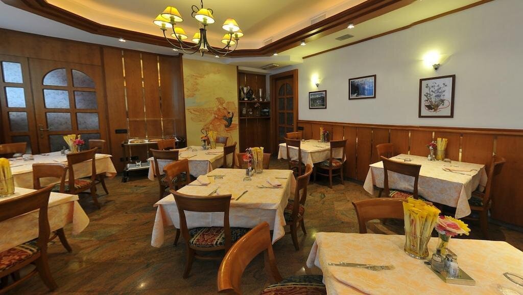 Hotel Vela - Trento (11)