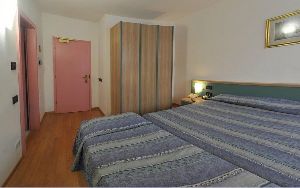 Hotel Vela - Trento - camera 2+1
