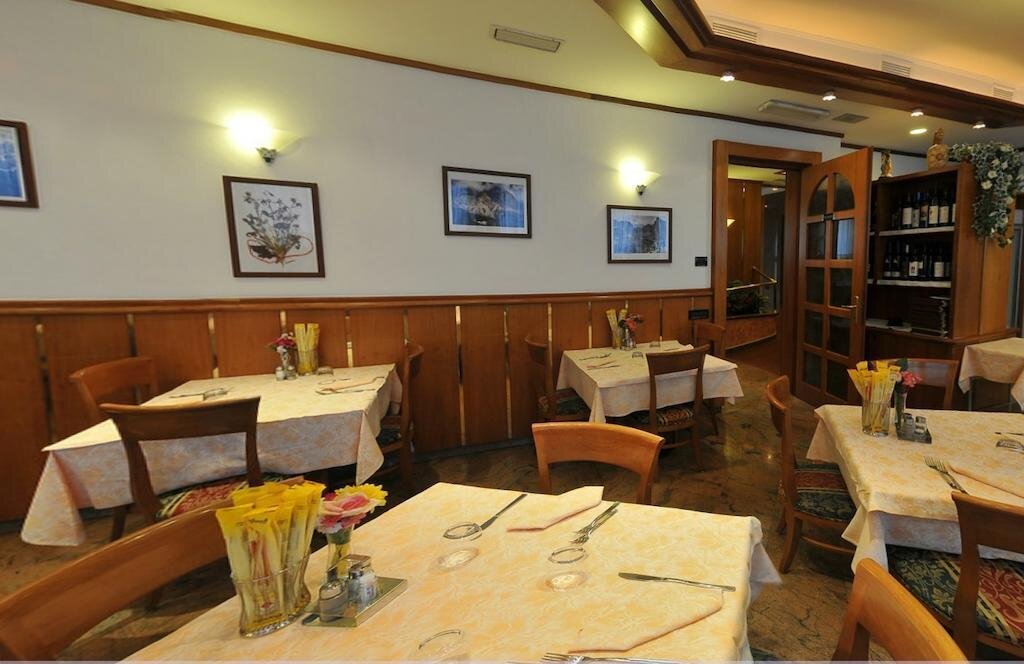 Hotel Vela - Trento (9)