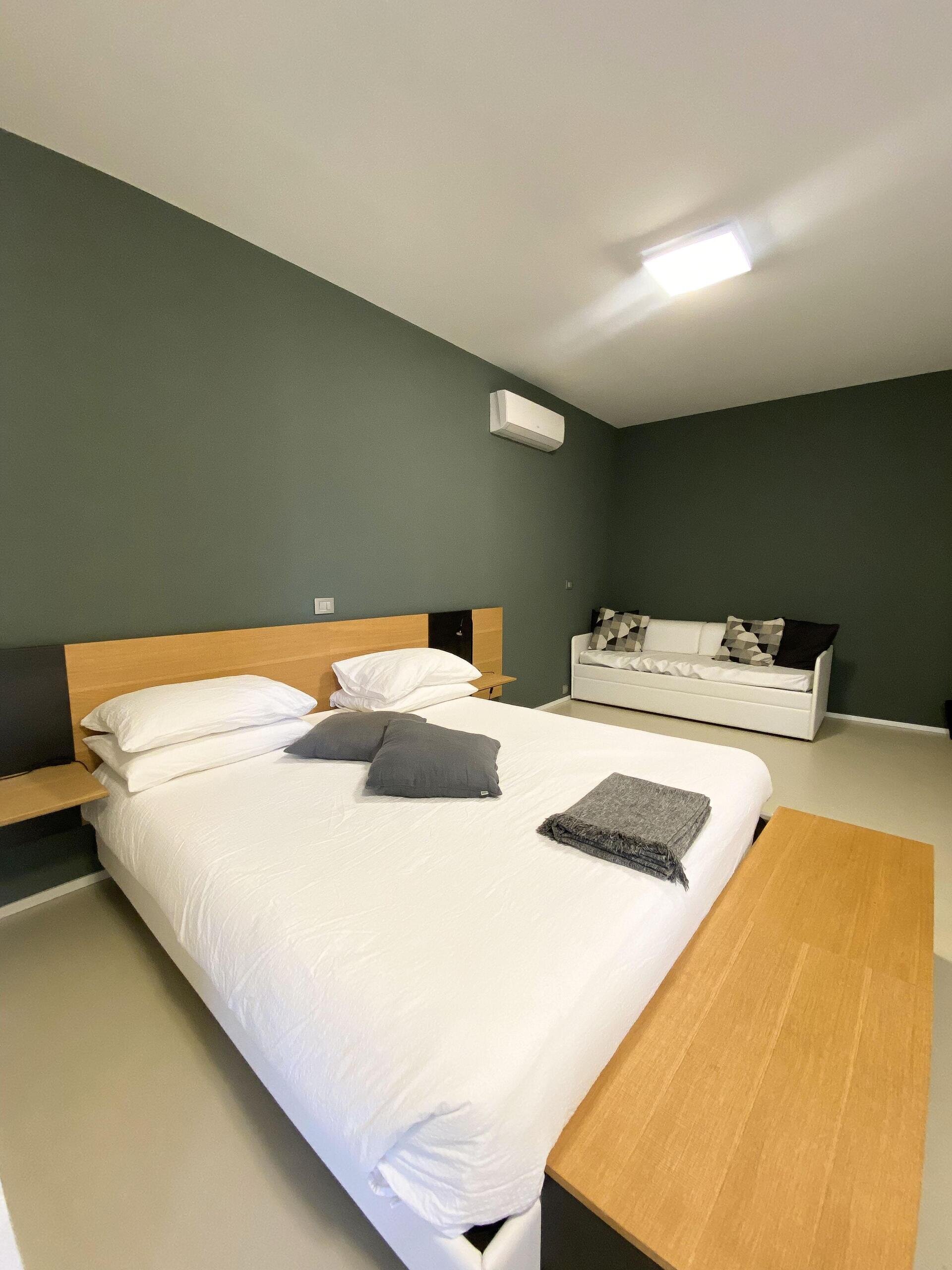 LA VILLA - Trento - Camera superior con accesso al