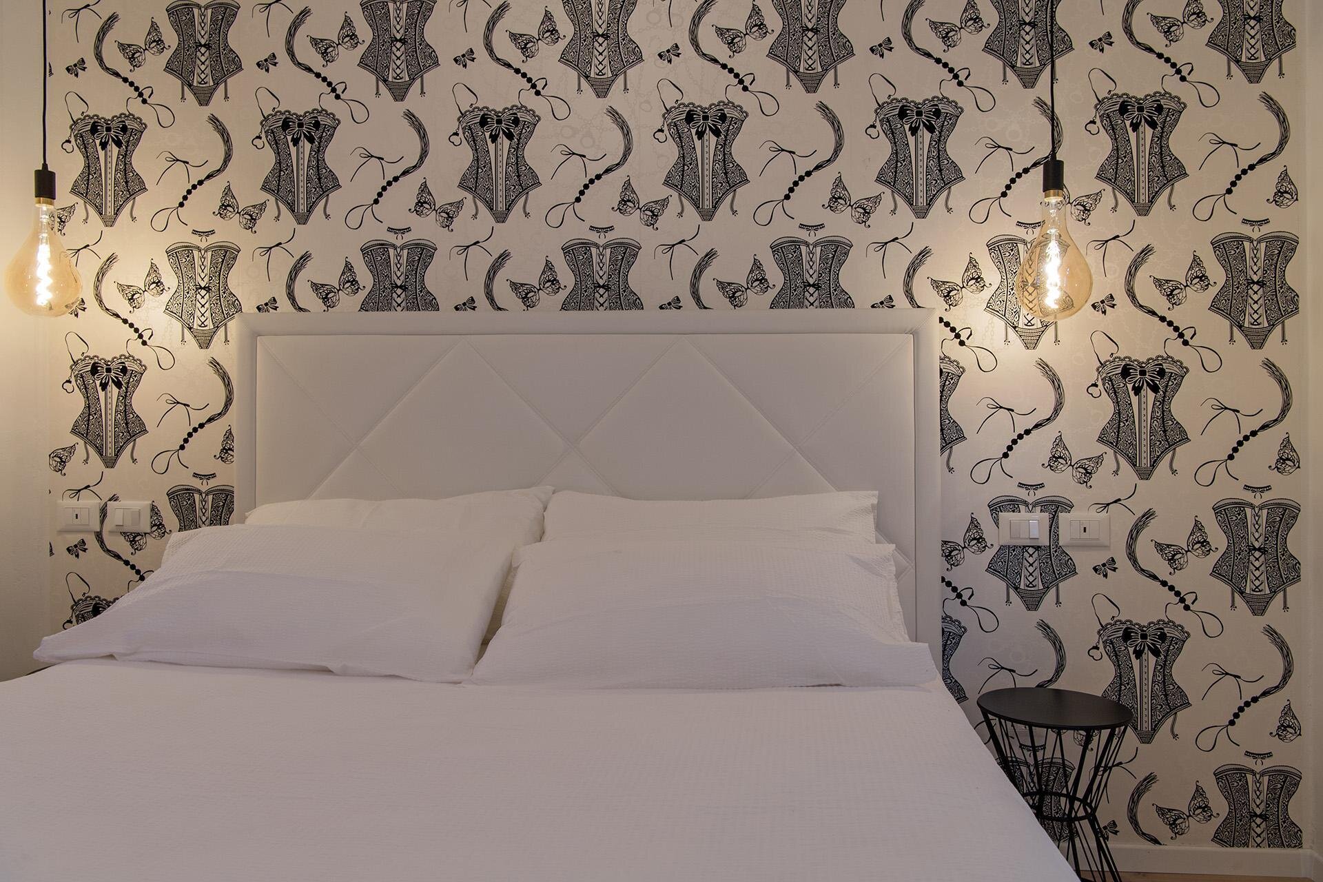 Lainez rooms & Suites (15)