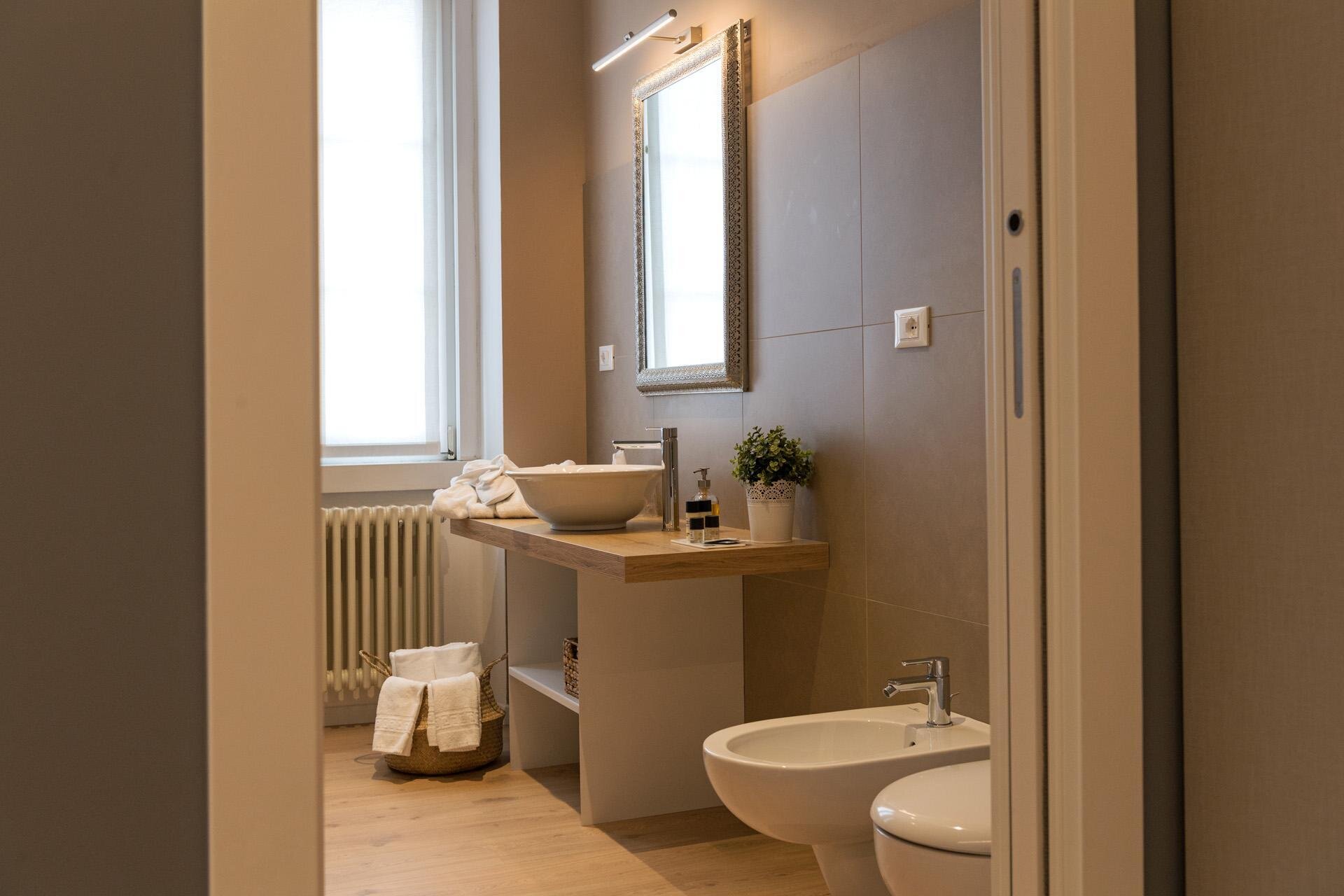 Lainez rooms & Suites (18)