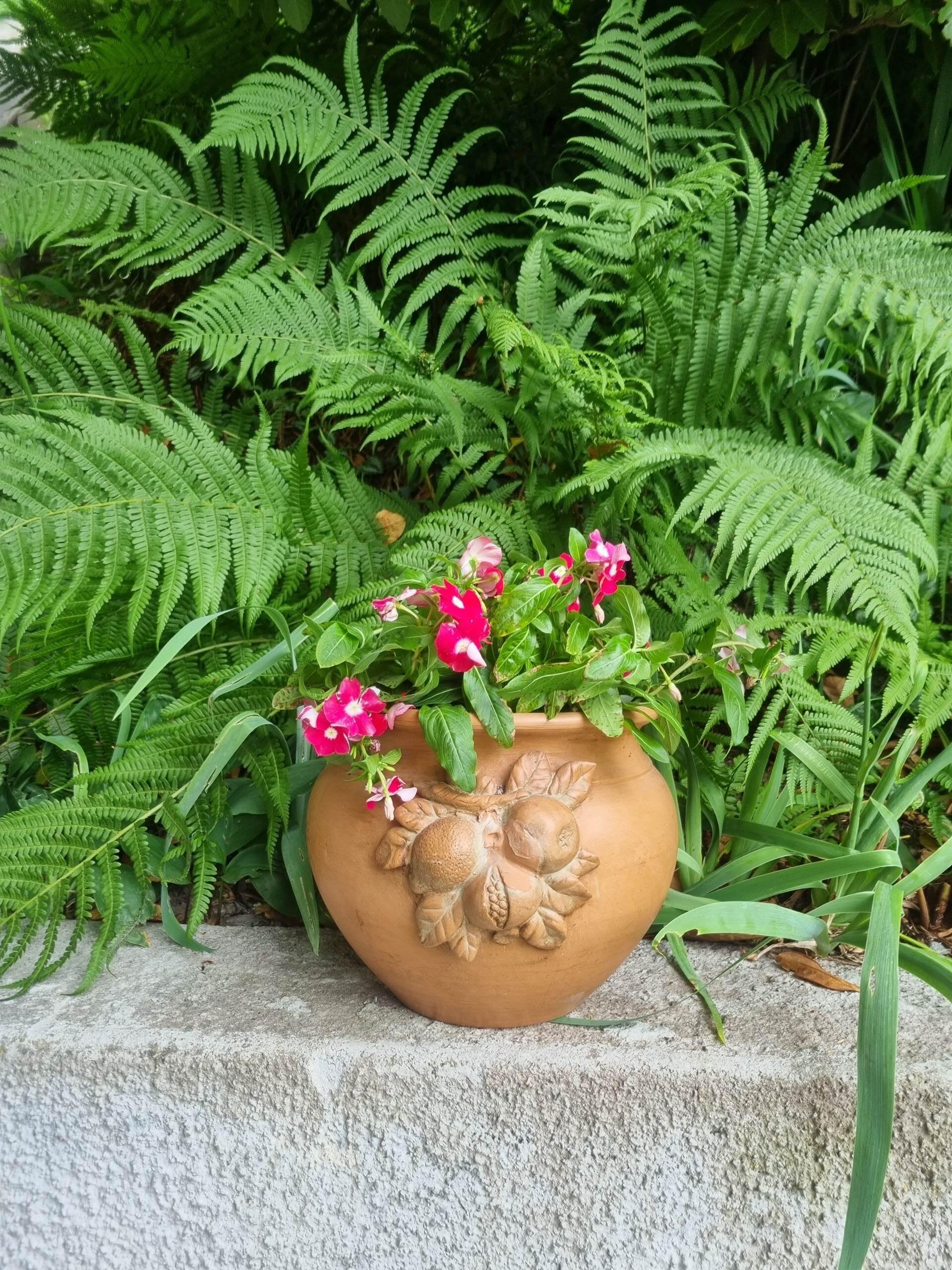 dettaglio vaso fiori