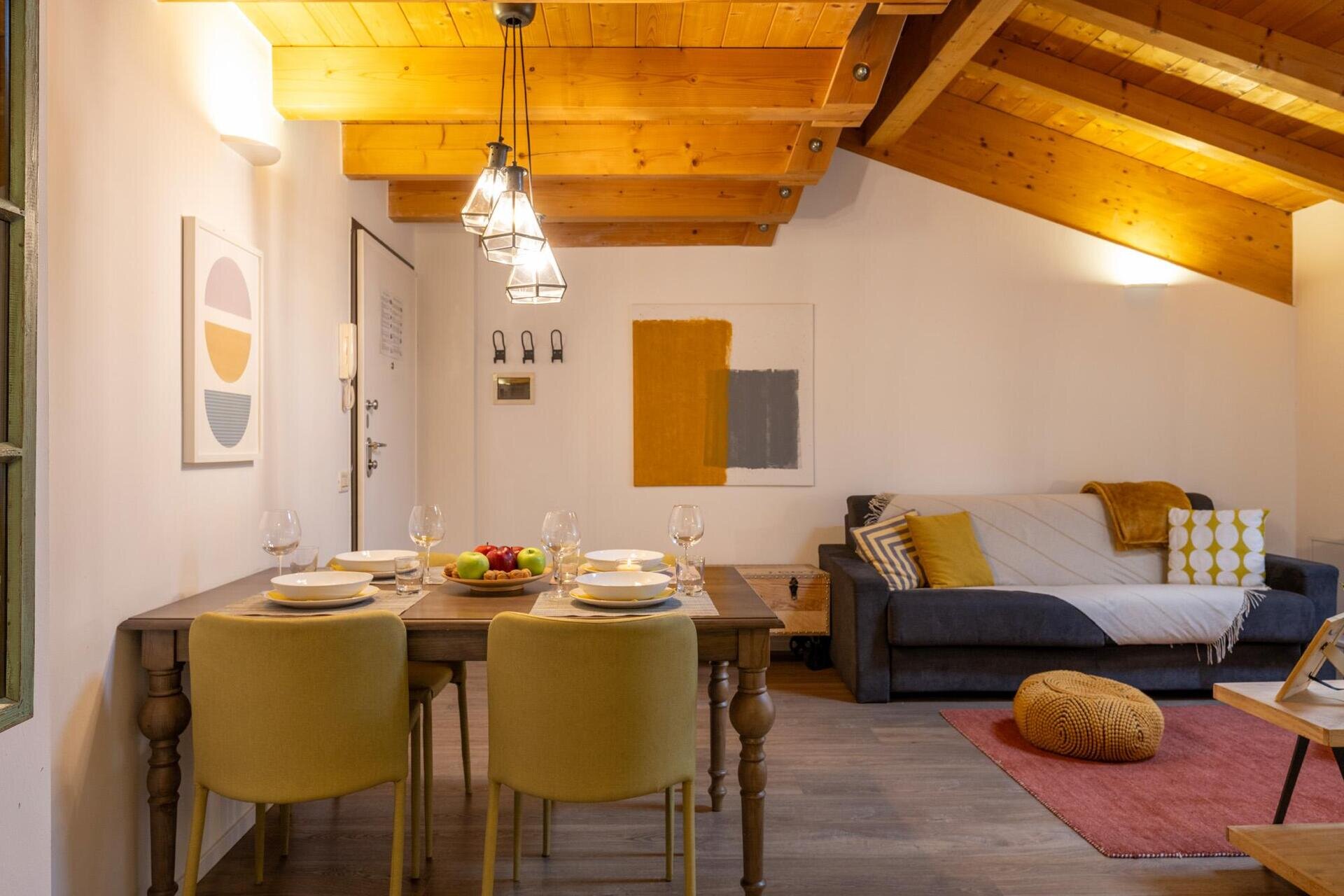 Luminoso bilocale nel centro storico di Trento