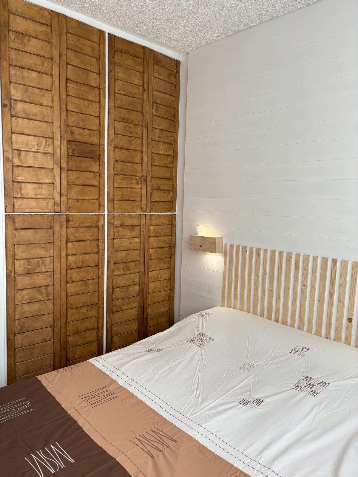 Images Trn 1 C93cd65b 2347 4d20 A5e1 24a057d70b8d 99 Image