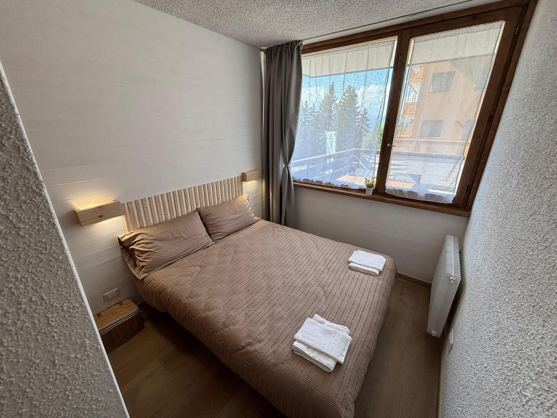 Images Trn 1 Cdee84b9 82df 45c5 Bcfe 9559ed8190d8 99 Image