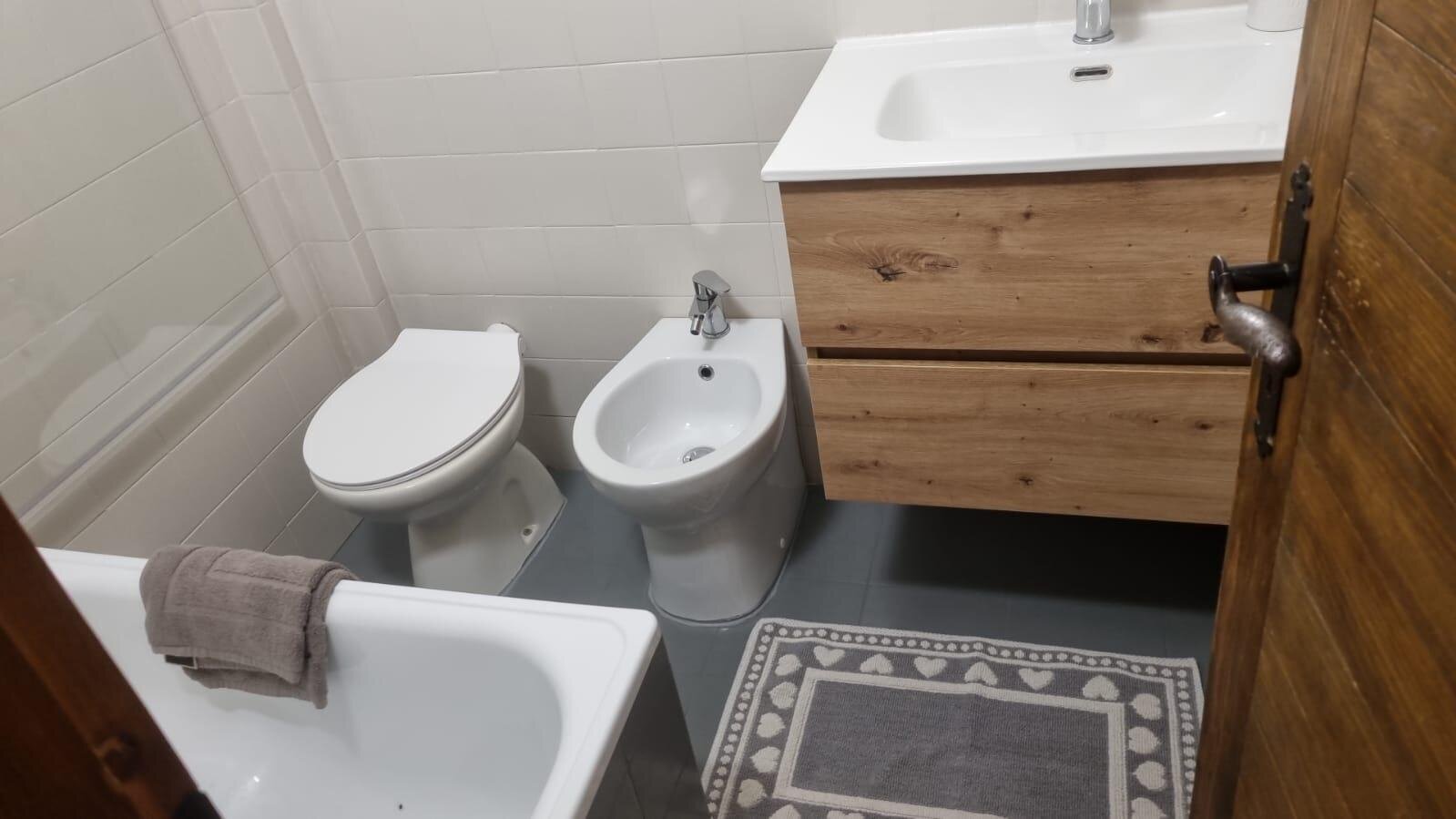 Images Trn 1 2db31366 2ae7 4056 9d07 B2022bcceb39 99 Image