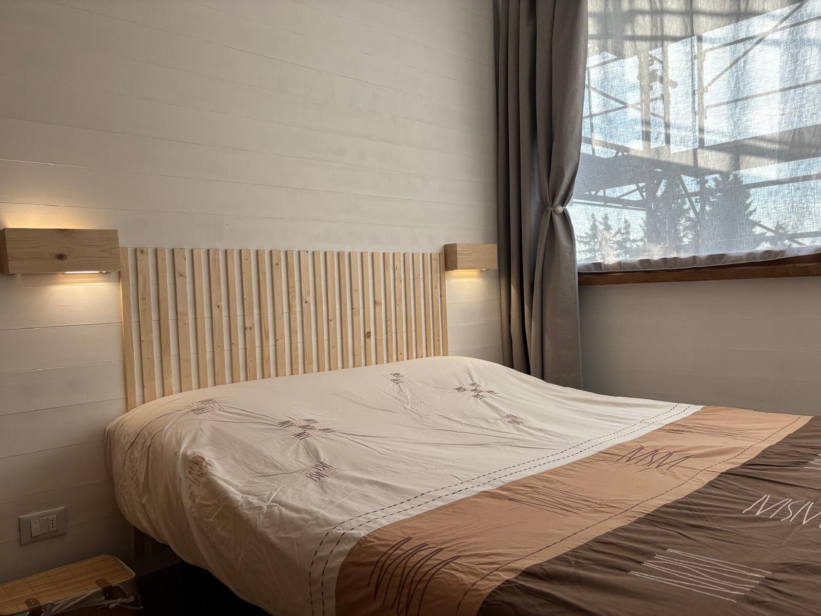 Images Trn 1 F3d53cd6 16ba 422b B717 34fc9486a93b 99 Image