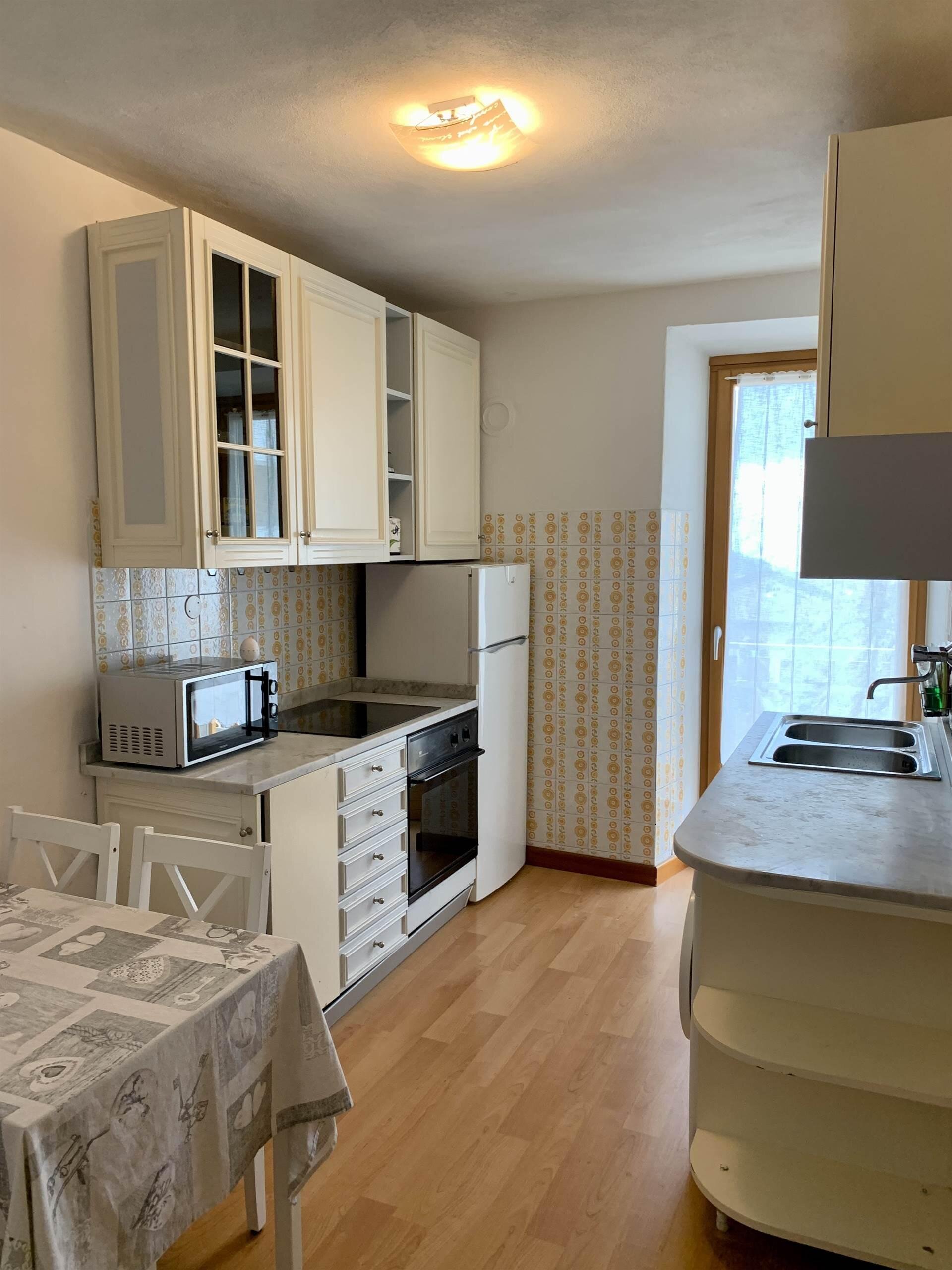 2158859A-BB55-439E-A9D2-0EB6C817063B