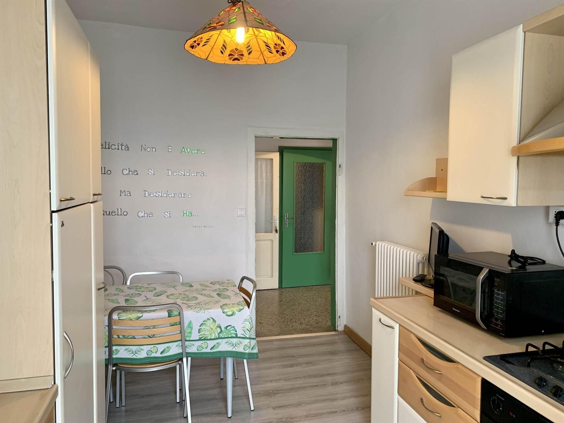 FFFBCA01-0B4D-4EBE-9F8B-F4C2045A1CAF