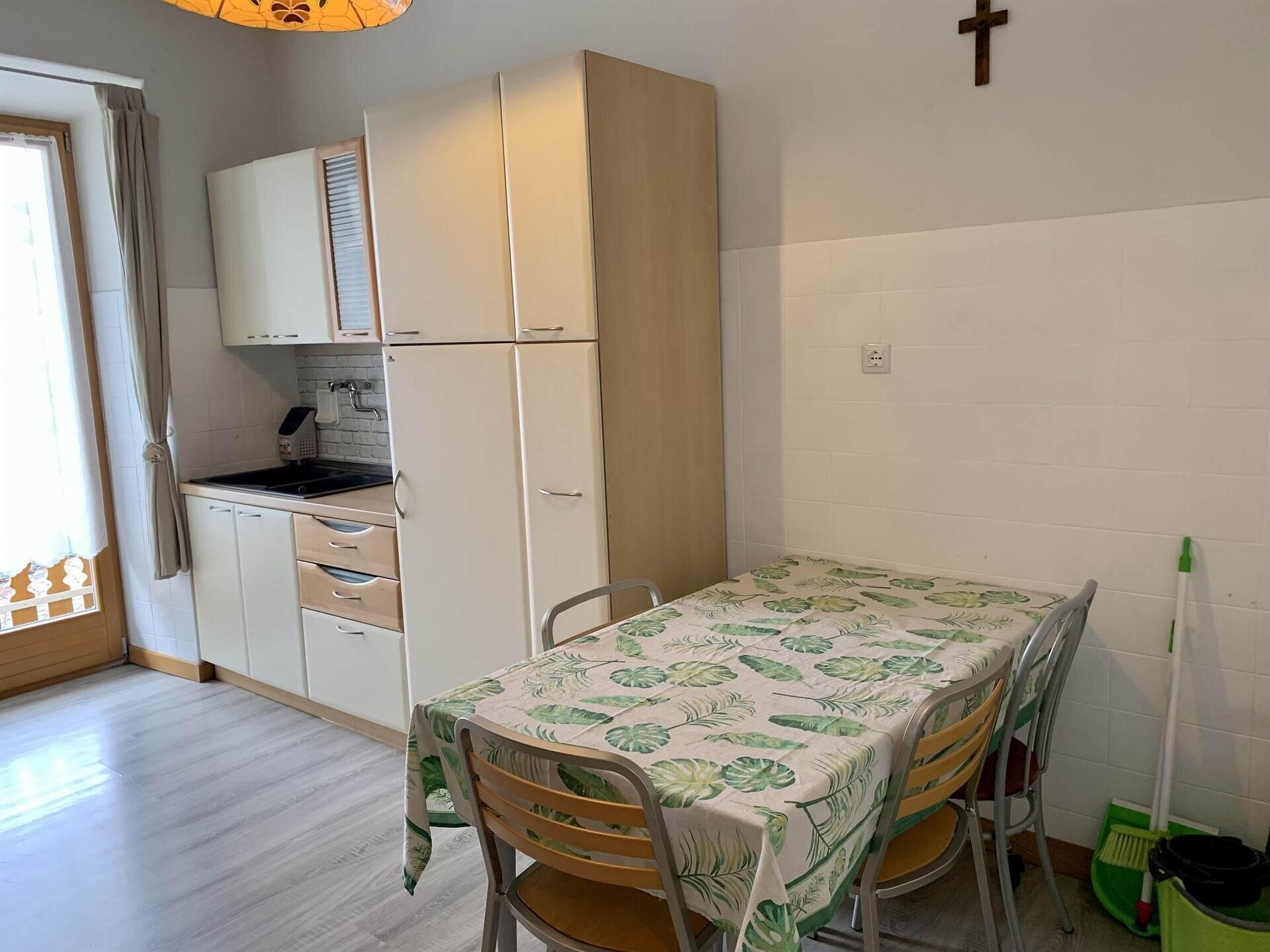 60A82F0B-D1D7-49CE-A16F-667BCD8BACDB