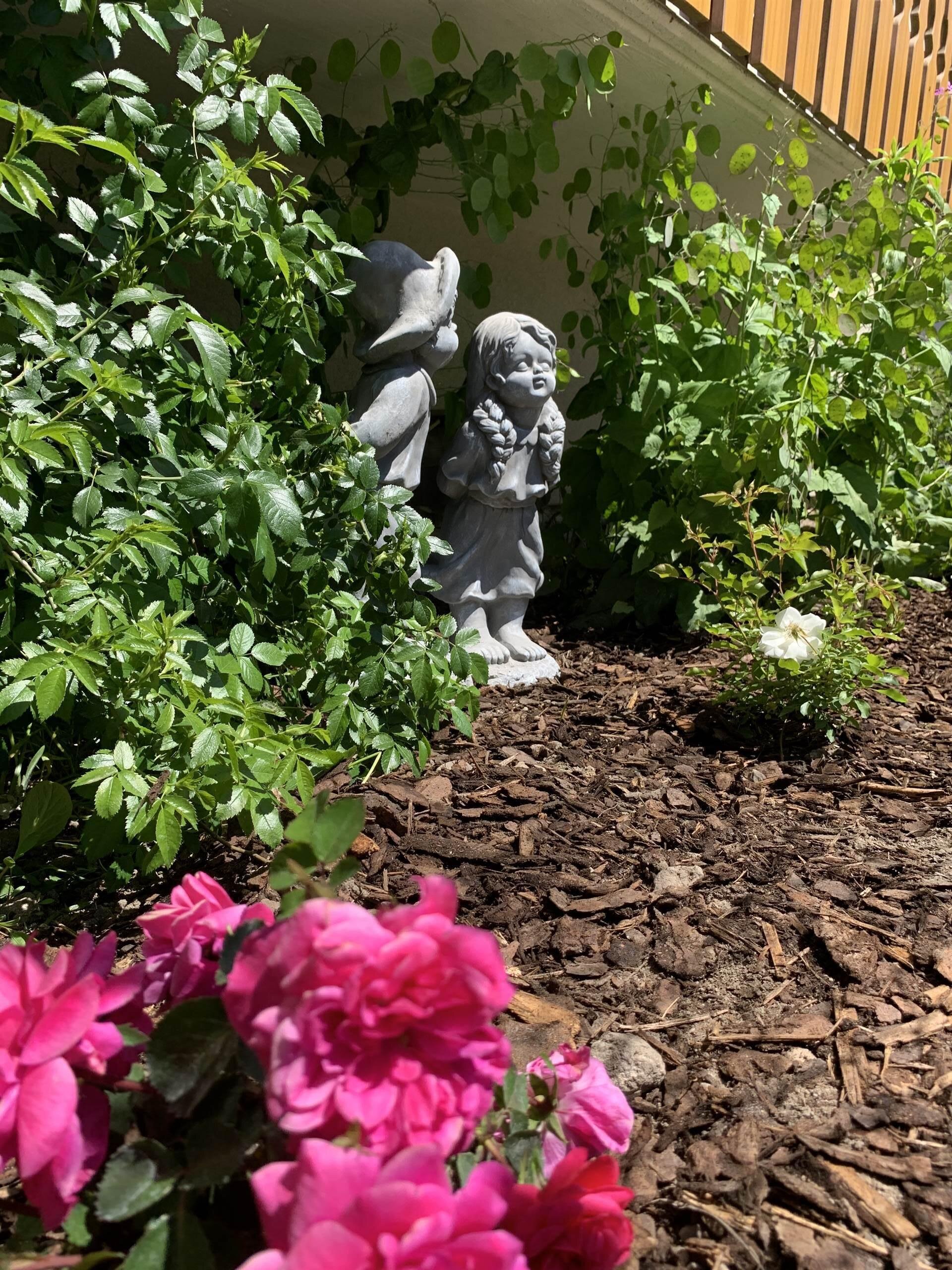 FB167BDF-7E0B-4424-87BB-3F6938829A2C