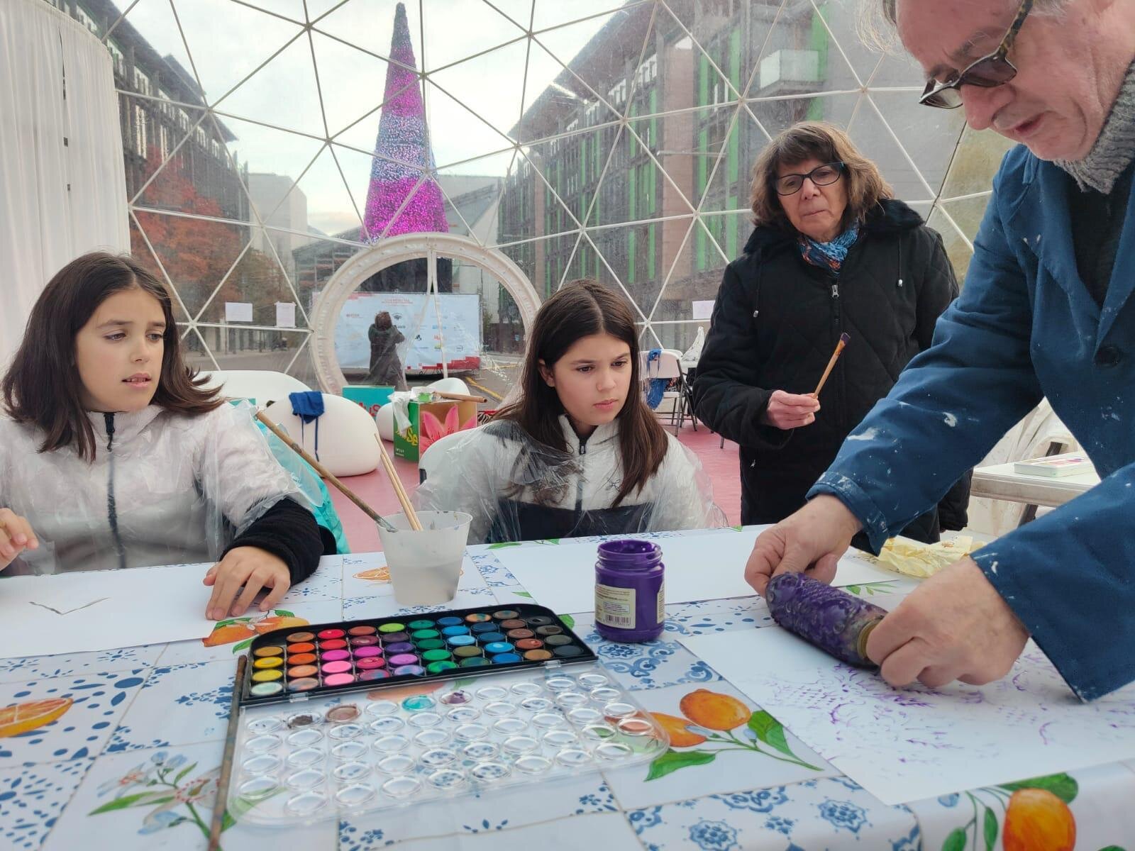 Paint in the Dome - Christmas of Science at Le Albere District