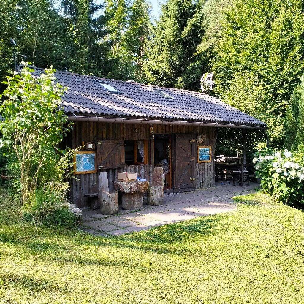 Escape Piné Outdoor – Nature Escape & Cabin Mystery