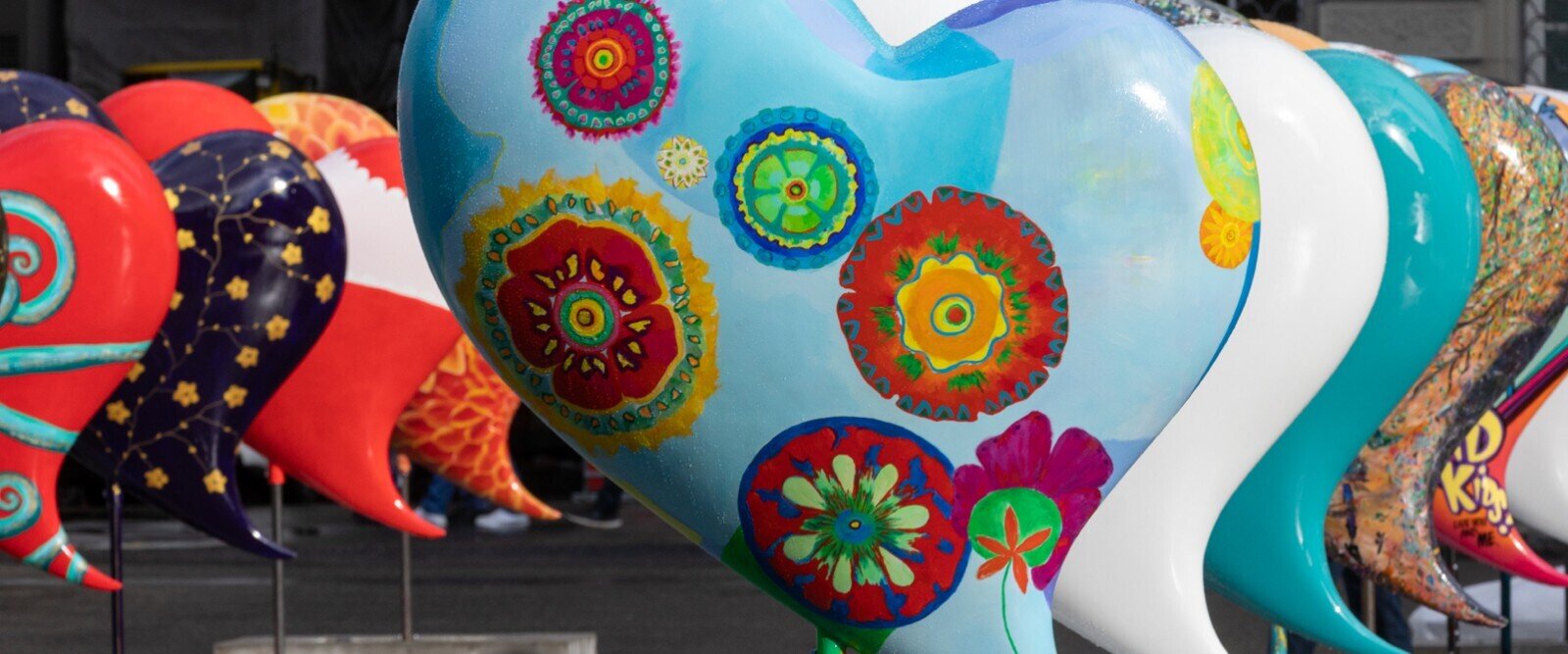 HeartBeats - Art that keeps hearts beating