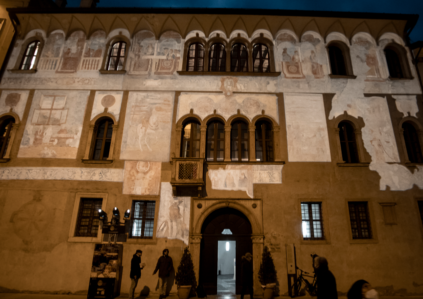 The nativity in philatelic and augural iconography - Exhibition