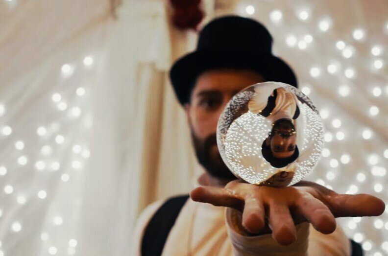 Lhuman - Prozession der Lichter