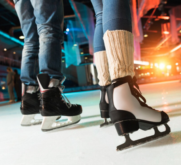 Ice skating - Piazza Cesare Battisti