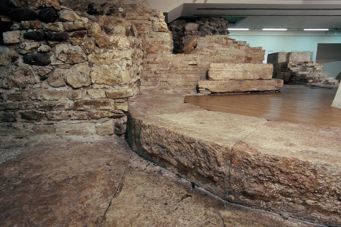 Porta Veronensis e Palazzo Tabarelli