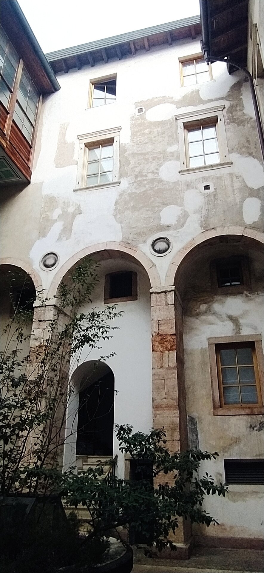 Content Dam Org 7 Images Full Rights Esperienze Pine Trento Porta Veronensis E Palazzo Tabarelli Porta Veronensis 2