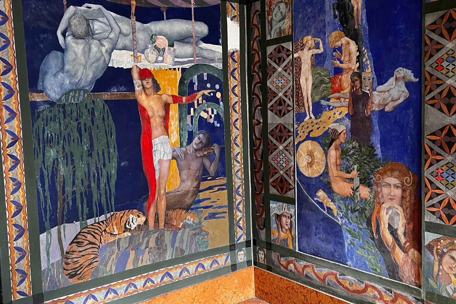 Residence of Luigi Bonazza - Open Palaces