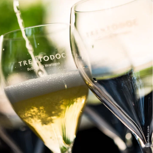 Trentodoc bollicine di montagna in Torre Civica e Palazzo Pretorio – Autumnus