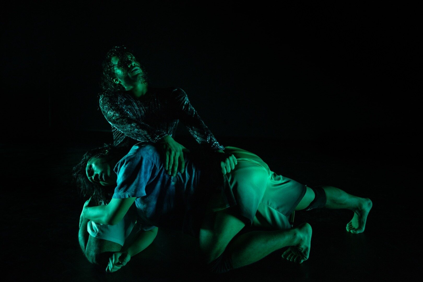 UNARMOURED | Clara Furey - Teatro Sanbapolis